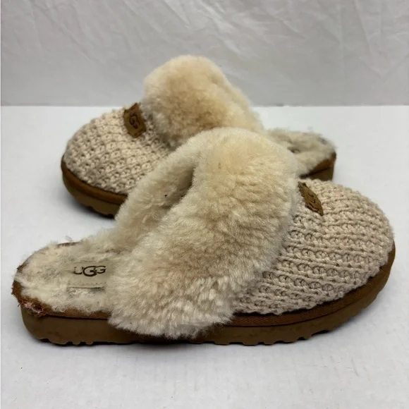Ugg slippers women’s SZ 9 - Picture 2 of 7